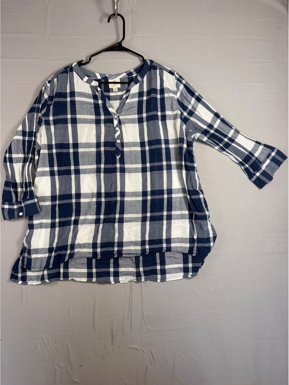 St. John’s Bay Woman’s Blue White Plaid Henley Tunic Top Size XL